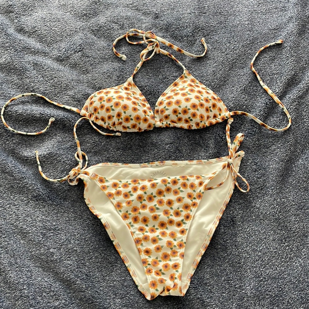 ***SOLD***Hollister swim sets